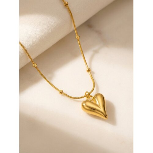 Lundholm Lundholm Luxe Ketting Dames Goudkleurig Waterproof Hanger Hartje – Premium Stainless Steel – Vrouwen Cadeautjes Sint Kerst Cadeau Sieraad – 40 cm – Scandinavisch Design – Cadeau voor Vrouw Lundholm Lundholm Luxe Ketting Dames Goudkleurig Waterproof Hanger Hartje – Premium Stainless Steel – Vrouwen Cadeautjes Sint Kerst Cadeau Sieraad – 40 cm – Scandinavisch Design – Cadeau voor Vrouw