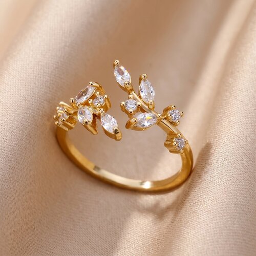 Lundholm Lundholm Sanna Ring Dames Goudkleurig – Premium Stainless Steel Gold PVD Plated – Verstelbare Ring met Zirkonia Steentjes – Open Ring met Blad Design Ringen Dames – One Size – Scandinavisch Design Lundholm Lundholm Sanna Ring Dames Goudkleurig – Premium Stainless Steel Gold PVD Plated – Verstelbare Ring met Zirkonia Steentjes – Open Ring met Blad Design Ringen Dames – One Size – Scandinavisch Design