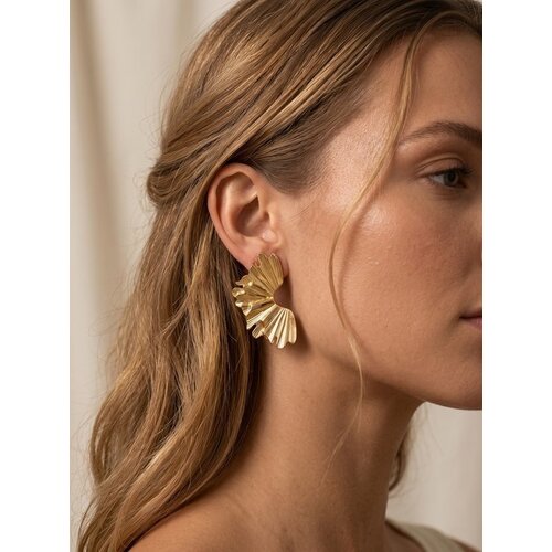 Lundholm Lundholm Aukje Oorbellen Dames Goudkleurig Grote Statement Oorknoppen Bloem – Premium Stainless Steel Jewellery – Grote Statement Bloem Oorbellen – Bruiloft Oorbellen Feest Oorknoppen Goud – 6 x 3.3 cm – Scandinavisch Design Lundholm Lundholm Aukje Oorbellen Dames Goudkleurig Grote Statement Oorknoppen Bloem – Premium Stainless Steel Jewellery – Grote Statement Bloem Oorbellen – Bruiloft Oorbellen Feest Oorknoppen Goud – 6 x 3.3 cm – Scandinavisch Design