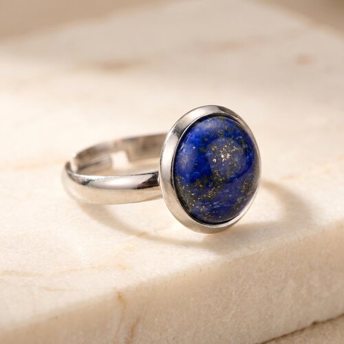 Lundholm Lundholm Elvira Ring Dames Zilverkleurig – Premium Stainless Steel – Verstelbare Ring met Echte Natuursteen – Amethist / Lapis Lazuli / Tijgeroog / Aventurijn / Zwarte Agaat – One Size Ringen Dames met Steen – Scandinavisch Design Lundholm Lundholm Elvira Ring Dames Zilverkleurig – Premium Stainless Steel – Verstelbare Ring met Echte Natuursteen – Amethist / Lapis Lazuli / Tijgeroog / Aventurijn / Zwarte Agaat – One Size Ringen Dames met Steen – Scandinavisch Design