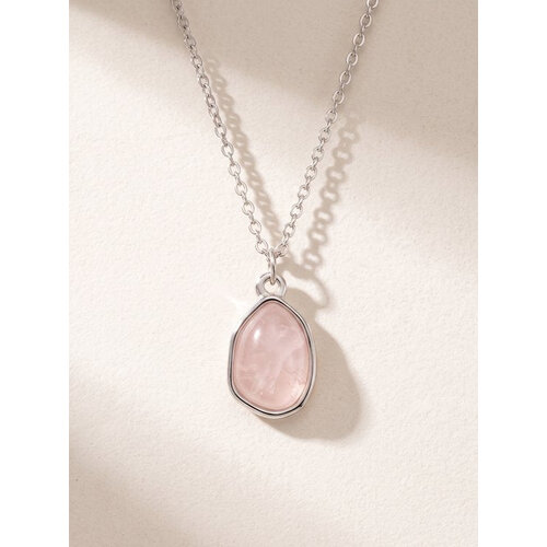 Lundholm Lundholm Rosan Rozenkwarts Ketting Dames Zilverkleurig – Premium Stainless Steel Jewellery – Ketting met Echte Rozenkwarts Natuursteen Hanger – Verstelbare Damesketting 38 + 7 cm – Waterproof & Hypoallergeen – Cadeau voor Haar Lundholm Lundholm Rosan Rozenkwarts Ketting Dames Zilverkleurig – Premium Stainless Steel Jewellery – Ketting met Echte Rozenkwarts Natuursteen Hanger – Verstelbare Damesketting 38 + 7 cm – Waterproof & Hypoallergeen – Cadeau voor Haar