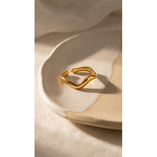 Lundholm Lundholm Linda Ring Dames Goudkleurig / Zilverkleurig – Minimalistische Geometrische Ring – Premium Stainless Steel – Verstelbare Ring One Size – Linda Serie – Vrouwen Cadeautjes Lundholm Lundholm Linda Ring Dames Goudkleurig / Zilverkleurig – Minimalistische Geometrische Ring – Premium Stainless Steel – Verstelbare Ring One Size – Linda Serie – Vrouwen Cadeautjes