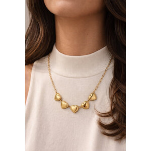 Lundholm Lara – Hartjes Ketting Dames – Goudkleurig (40 cm) Lundholm Lara – Hartjes Ketting Dames – Goudkleurig (40 cm)