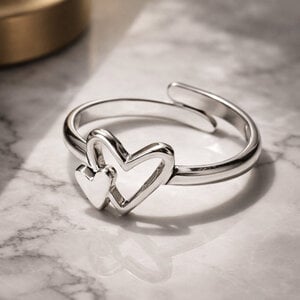 Lundholm Ljuv – Adjustable Heart Ring for Women Lundholm Ljuv – Adjustable Heart Ring for Women