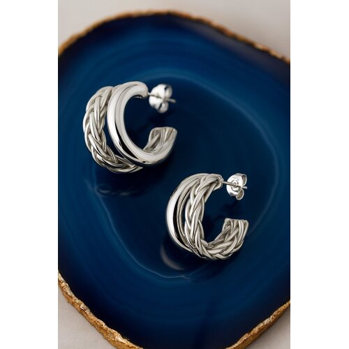 Lundholm Lundholm Fena Oorringen Dames Zilverkleurig / Goudkleurig – Premium Stainless Steel Jewellery – Geometrisch Design Hoops 2 cm – Waterproof & Hypoallergeen – Fena Serie Lundholm Lundholm Fena Oorringen Dames Zilverkleurig / Goudkleurig – Premium Stainless Steel Jewellery – Geometrisch Design Hoops 2 cm – Waterproof & Hypoallergeen – Fena Serie