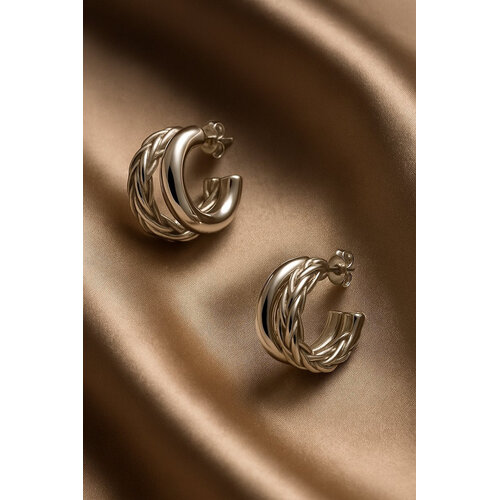 Lundholm Lundholm Fena Oorringen Dames Zilverkleurig / Goudkleurig – Premium Stainless Steel Jewellery – Geometrisch Design Hoops 2 cm – Waterproof & Hypoallergeen – Fena Serie Lundholm Lundholm Fena Oorringen Dames Zilverkleurig / Goudkleurig – Premium Stainless Steel Jewellery – Geometrisch Design Hoops 2 cm – Waterproof & Hypoallergeen – Fena Serie