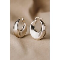 Freyja – Statement Hoops 3,5 cm – Zilverkleurig