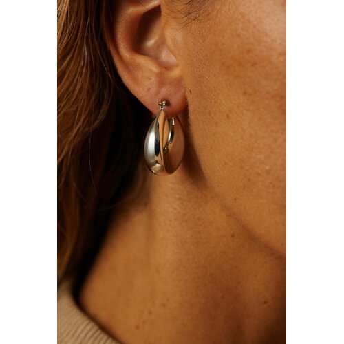 Lundholm Lundholm Freyja Oorringen Dames Zilverkleurig – Grote Statement Hoops 3,5 x 3,9 cm – Premium Stainless Steel – Waterproof & Hypoallergeen – Freyja Serie – Vrouwen Cadeautjes – Scandinavisch Design Lundholm Lundholm Freyja Oorringen Dames Zilverkleurig – Grote Statement Hoops 3,5 x 3,9 cm – Premium Stainless Steel – Waterproof & Hypoallergeen – Freyja Serie – Vrouwen Cadeautjes – Scandinavisch Design