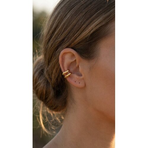 Lundholm Lundholm Lize Earcuff Dames Goudkleurig – Dubbel Gebogen Oorklem zonder Gaatje – Premium Stainless Steel PVD Gold Plated – Lize Serie – Scandinavisch Design Lundholm Lundholm Lize Earcuff Dames Goudkleurig – Dubbel Gebogen Oorklem zonder Gaatje – Premium Stainless Steel PVD Gold Plated – Lize Serie – Scandinavisch Design