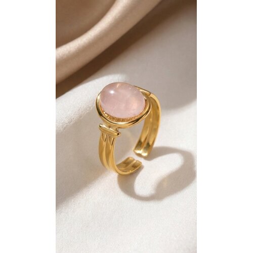 Lundholm Lundholm Zoleste Ring Dames Goudkleurig met Rozenkwarts – Premium Stainless Steel 2.5 Micron PVD Gold Plated – Verstelbare Statement Ring One Size – Zoleste Serie – Scandinavisch Design Lundholm Lundholm Zoleste Ring Dames Goudkleurig met Rozenkwarts – Premium Stainless Steel 2.5 Micron PVD Gold Plated – Verstelbare Statement Ring One Size – Zoleste Serie – Scandinavisch Design