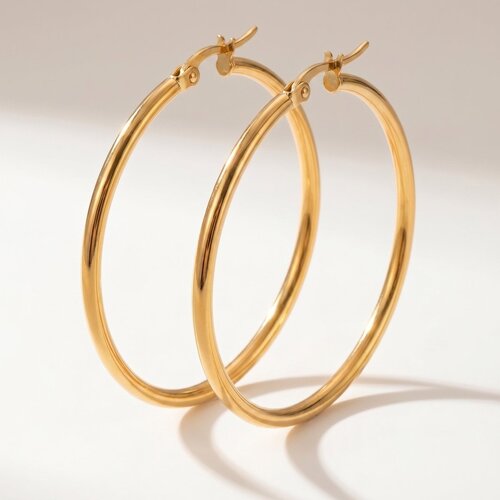 Lundholm Lundholm Eefje Oorringen Dames Goudkleurig – Creolen Hoops 1 cm / 6 cm – Premium Stainless Steel Gold PVD Plated – Waterproof & Hypoallergeen – Eefje Serie – Scandinavisch Design Lundholm Lundholm Eefje Oorringen Dames Goudkleurig – Creolen Hoops 1 cm / 6 cm – Premium Stainless Steel Gold PVD Plated – Waterproof & Hypoallergeen – Eefje Serie – Scandinavisch Design