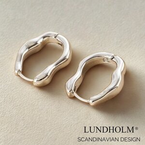 Lundholm Lundholm Luxe Oorbellen Zilverkleurig - Premium Stainless Steel Oorringen Zilver Lundholm Lundholm Luxe Oorbellen Zilverkleurig - Premium Stainless Steel Oorringen Zilver