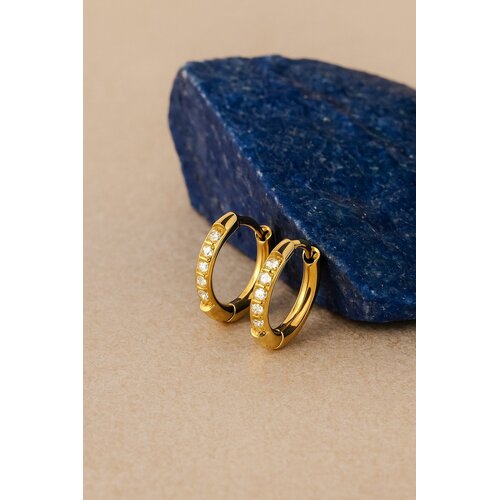 Lundholm Hova – Small Cubic Zirconia Hoops 1.1 cm – Gold-Tone Lundholm Hova – Small Cubic Zirconia Hoops 1.1 cm – Gold-Tone