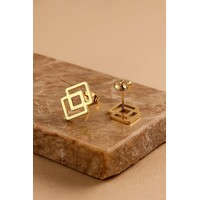 Velia – Geometric Diamond-Shape Stud Earrings for Women – Gold-Tone