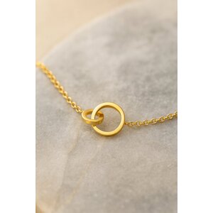 Lundholm Sofia – Halskette mit verbundenen Ringen – Goldfarben Lundholm Sofia – Halskette mit verbundenen Ringen – Goldfarben