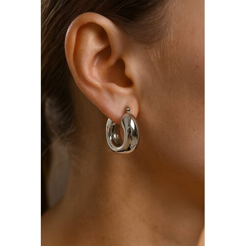 Lundholm Ovela – Chunky Hollow Hoop Earrings 3 cm – Silver-Tone Lundholm Ovela – Chunky Hollow Hoop Earrings 3 cm – Silver-Tone
