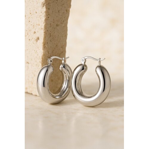 Lundholm Ovela – Chunky Hollow Hoop Earrings 3 cm – Silver-Tone Lundholm Ovela – Chunky Hollow Hoop Earrings 3 cm – Silver-Tone