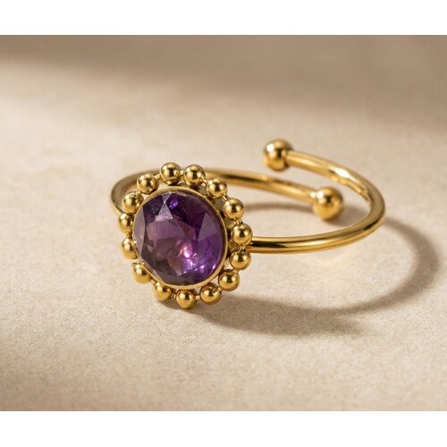 Lundholm Lilly – Verstelbare Ring met Amethist – Goudkleurig Lundholm Lilly – Verstelbare Ring met Amethist – Goudkleurig