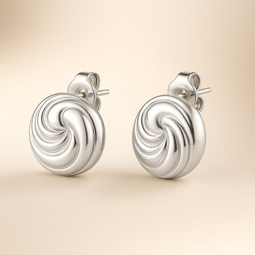 Lundholm Noray – Chunky Wave Stud Earrings – Silver-Tone Lundholm Noray – Chunky Wave Stud Earrings – Silver-Tone
