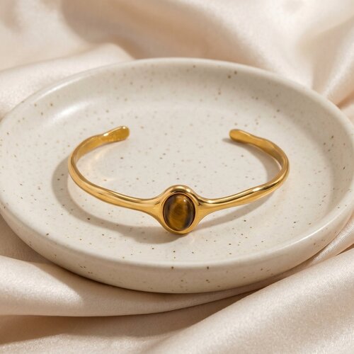 Lundholm Jol – Open Bangle with Tiger's Eye for Women – Gold-Tone Lundholm Jol – Open Bangle with Tiger's Eye for Women – Gold-Tone
