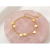 Seya – Armband met Hartjes en Rozenkwarts – Goudkleurig