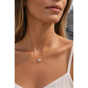 Lundholm Monique – Ketting met Zirkonia Hanger – Goudkleurig