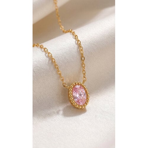 Lundholm Maud – Ketting met Roze Zirkonia Hanger – Goudkleurig Lundholm Maud – Ketting met Roze Zirkonia Hanger – Goudkleurig