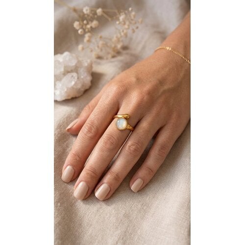 Lundholm Jolijn – Ring mit weißem Mondstein Damen – Goldfarben Lundholm Jolijn – Ring mit weißem Mondstein Damen – Goldfarben