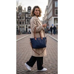 Lundholm Danviken – Tote Bag with Zip and 5 Compartments – Dark Blue Lundholm Danviken – Tote Bag with Zip and 5 Compartments – Dark Blue