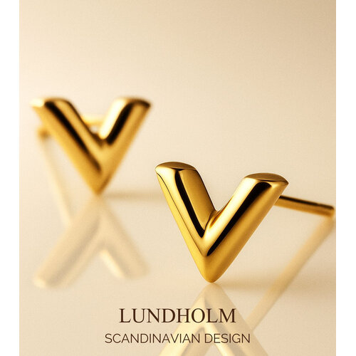 Lundholm Lundholm Oorknopjes Dames Goudkleurig - Premium Stainless Steel Gold Plated - Kleine Oorbelletjes Studs V Shape - Vrouwen Cadeautjes Kerst Sint - Luxe Geschenkverpakking Lundholm Lundholm Oorknopjes Dames Goudkleurig - Premium Stainless Steel Gold Plated - Kleine Oorbelletjes Studs V Shape - Vrouwen Cadeautjes Kerst Sint - Luxe Geschenkverpakking