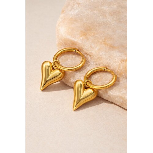 Lundholm Saltrup – Earrings with Heart Charm for Women – Gold-Tone Lundholm Saltrup – Earrings with Heart Charm for Women – Gold-Tone