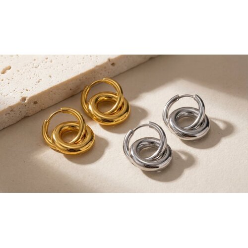 Lundholm Nina – Doppelte Creolen Damen – Goldfarben Lundholm Nina – Doppelte Creolen Damen – Goldfarben