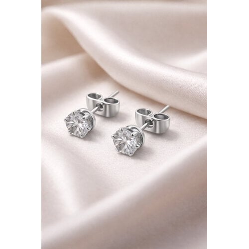 Lundholm Nikki – Zirkonia Oorknopjes Dames 4 mm – Zilverkleurig