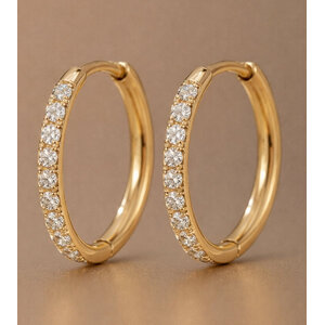 Lundholm Delia – Small Hoop Earrings with Cubic Zirconia – 18 mm – Gold-Tone Lundholm Delia – Small Hoop Earrings with Cubic Zirconia – 18 mm – Gold-Tone