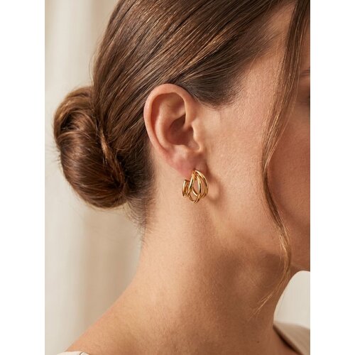 Lundholm Lundholm Nika Oorbellen Dames Zilverkleurig – Premium Stainless Steel – Elegante Oorstekers met Drie Bogen – Triple Hoop Look Lundholm Lundholm Nika Oorbellen Dames Zilverkleurig – Premium Stainless Steel – Elegante Oorstekers met Drie Bogen – Triple Hoop Look