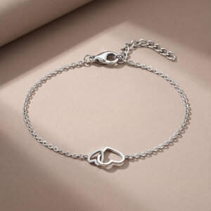 Lundholm Lieve – Armband met Verbonden Hartjes – Zilverkleurig Lundholm Lieve – Armband met Verbonden Hartjes – Zilverkleurig