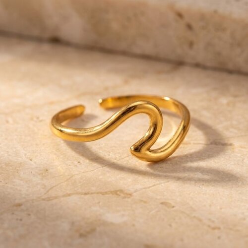 Lundholm Lundholm Ringen Dames Goud kleurig Minimalistisch Gouden Ring Dames - Gouden Ring - Vrouwen Ring– Premium Stainless Steel Goud Verguld Lundholm Lundholm Ringen Dames Goud kleurig Minimalistisch Gouden Ring Dames - Gouden Ring - Vrouwen Ring– Premium Stainless Steel Goud Verguld
