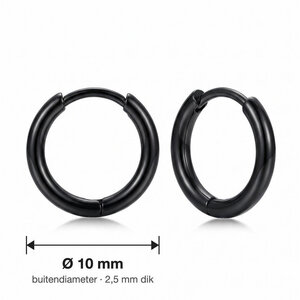 Lundholm Kai – Kleine Heren Oorringen 10 mm – Zwart Lundholm Kai – Kleine Heren Oorringen 10 mm – Zwart