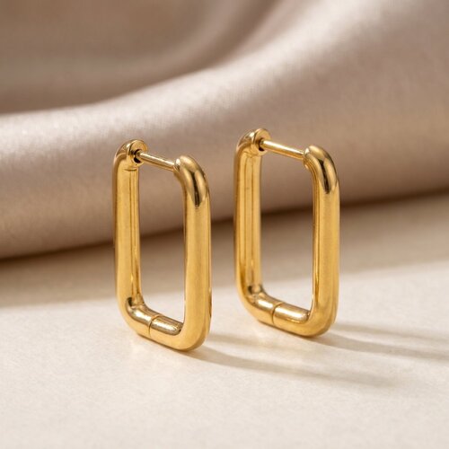 Lundholm Lundholm Madison Oorbellen Dames Goudkleurig – Premium Stainless Steel Gold PVD Plated – Rechthoekige Oorbellen 2 cm – Moderne Oorringen Dames