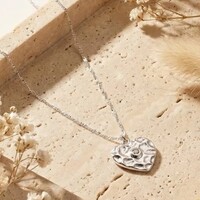 Sieraden verzorgen: 7 tips om ze mooi te houden