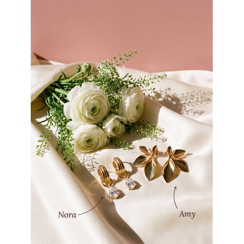 Lundholm Nora – Braut-Ohrringe mit Zirkonia – Goldfarben
