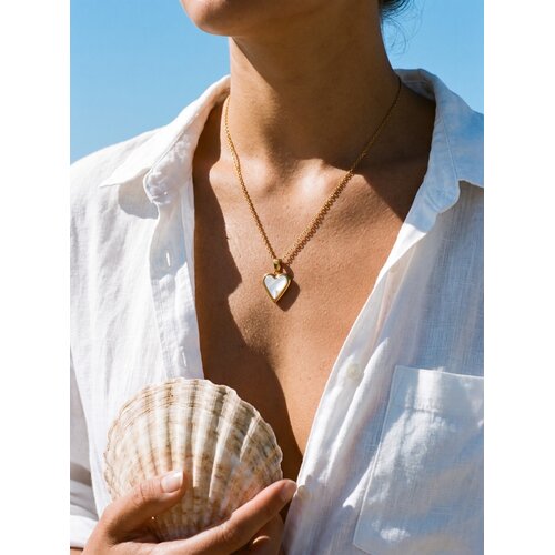 Lundholm Dory – Ketting met Hartje Hanger – Goudkleurig Lundholm Dory – Ketting met Hartje Hanger – Goudkleurig