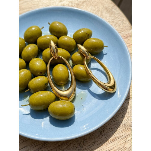 Lundholm Kaia – Lange Ovale Statement Oorhangers Dames