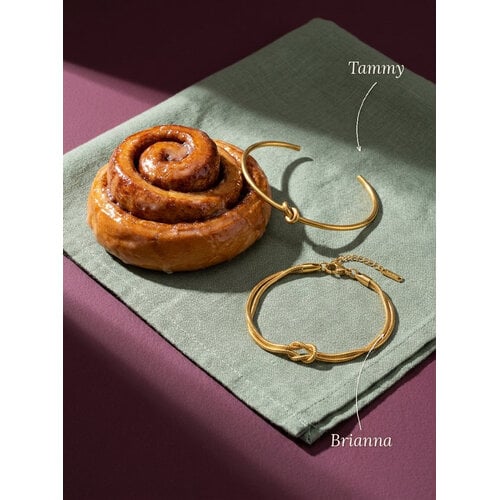 Lundholm Brianna – Double Bracelet with Knot – Gold-Tone Lundholm Brianna – Double Bracelet with Knot – Gold-Tone