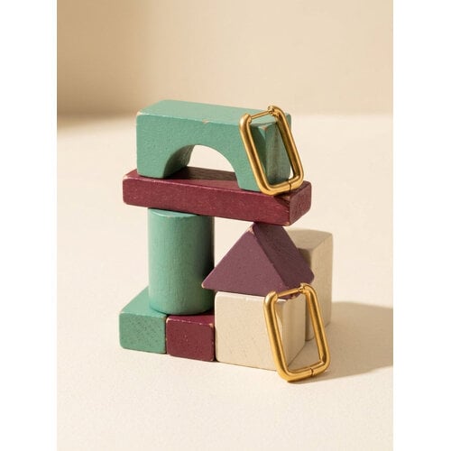 Lundholm Madison – Rechteckige Creolen 2 cm – Goldfarben Lundholm Madison – Rechteckige Creolen 2 cm – Goldfarben