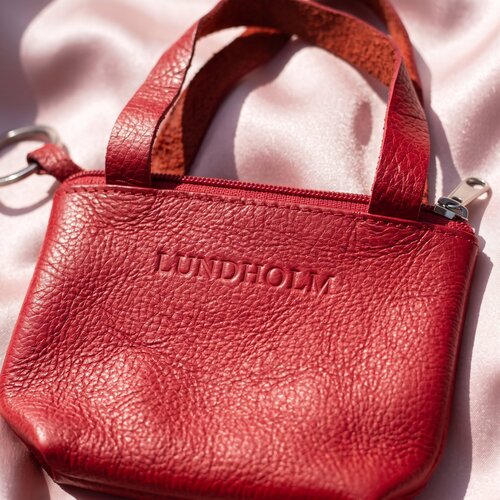 Lundholm Schlüsseletui aus Leder mit Reißverschluss Damen – Rot Lundholm Schlüsseletui aus Leder mit Reißverschluss Damen – Rot