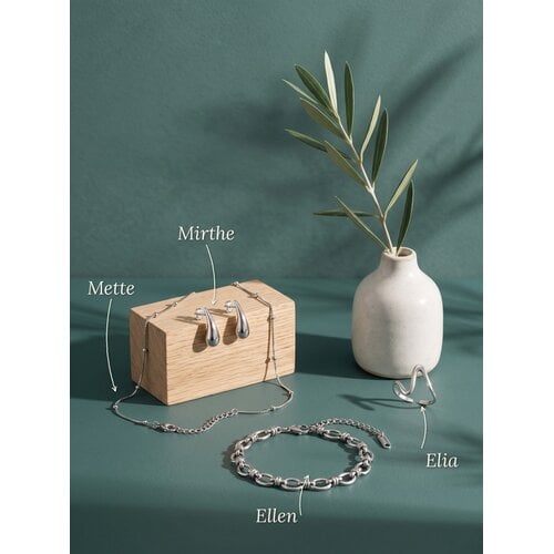 Lundholm Elia – Verstelbare Minimalistische Ring Dames – Zilverkleurig Lundholm Elia – Verstelbare Minimalistische Ring Dames – Zilverkleurig
