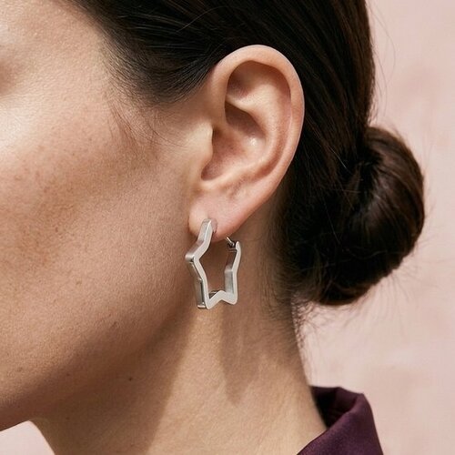 Lundholm Lundholm Ster Oorbellen Dames – Premium Stainless Steel Jewellery – Stervormige Hoops (2,15 × 2,1 cm) – Zilverkleurige Oorringen Dames Lundholm Lundholm Ster Oorbellen Dames – Premium Stainless Steel Jewellery – Stervormige Hoops (2,15 × 2,1 cm) – Zilverkleurige Oorringen Dames
