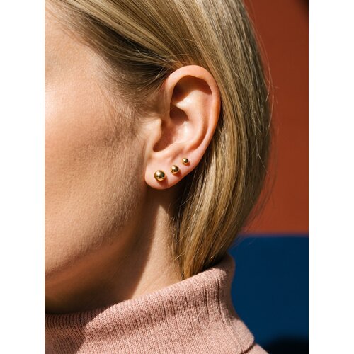 Lundholm Lundholm Liora Oorknopjes Dames Goudkleurig - Platte Ronde Oorbellen 6 mm - Minimalistische Gouden Studs - Premium Stainless Steel Gold Plated - Hypoallergeen Lundholm Lundholm Liora Oorknopjes Dames Goudkleurig - Platte Ronde Oorbellen 6 mm - Minimalistische Gouden Studs - Premium Stainless Steel Gold Plated - Hypoallergeen