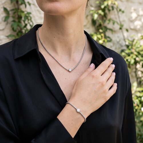 Lundholm Anah – Zirkonia Sieradenset met Ketting en Armband – Zilverkleurig Lundholm Anah – Zirkonia Sieradenset met Ketting en Armband – Zilverkleurig